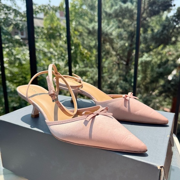 Reformation Wade Kitten Heel Sandals Slingback Bow Silk Pink 8.5 - Picture 5 of 16